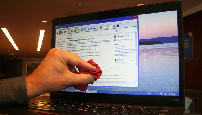 Từ bỏ ngay 8 thói quen xấu gây hại khi vệ sinh máy tính laptop 1