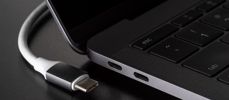 Một số LƯU Ý quan trọng khi Sạc Laptop Bằng Cổng USB type C 3