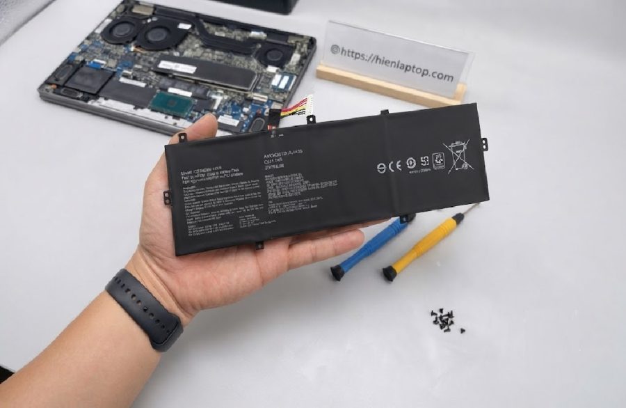 Pin laptop Asus Zenbook UX430 UX430UA UX430UQ PU404 – C31N1620 (cáp cong phải) (3 cell)