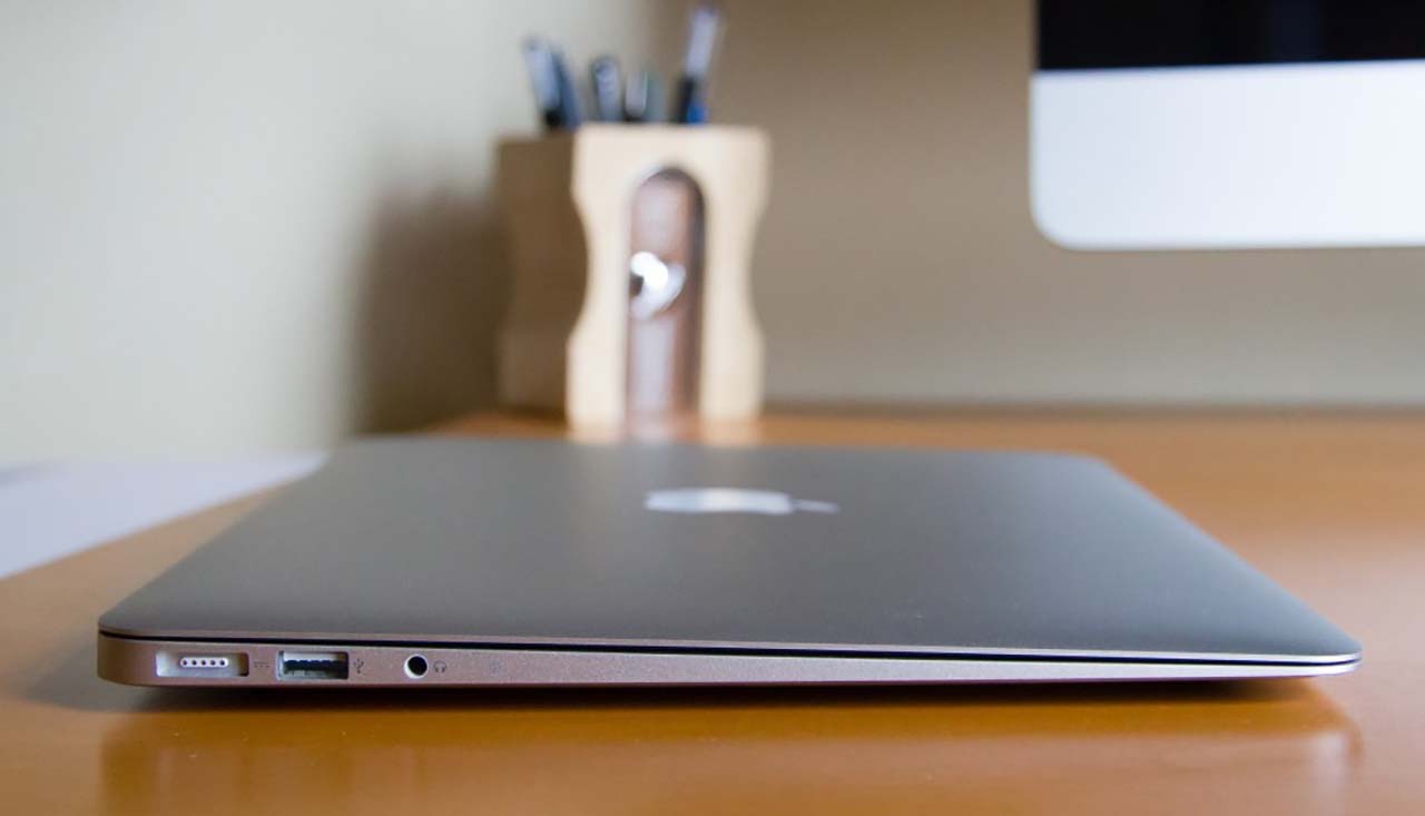 thay-vo-macbook-quan-12-1