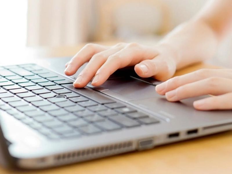Nguyên Nhân Làm Bàn Phím Laptop Bị Double Click