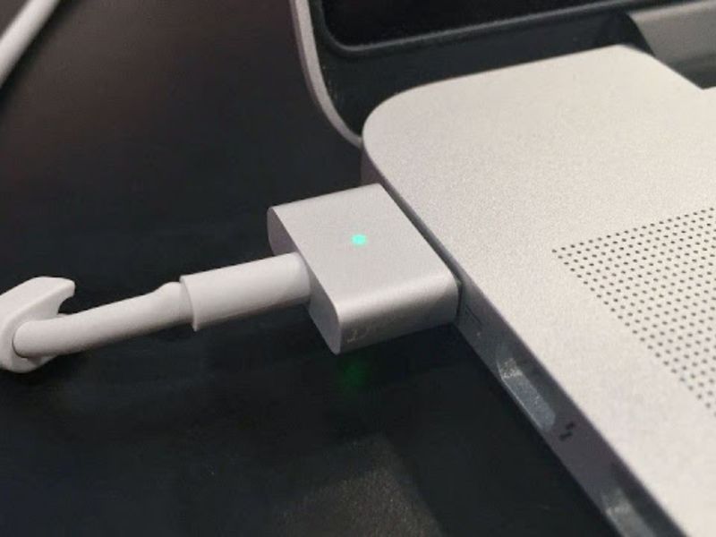 Cách Khắc Phục MacBook Bị Điện Giựt Hiệu Quả