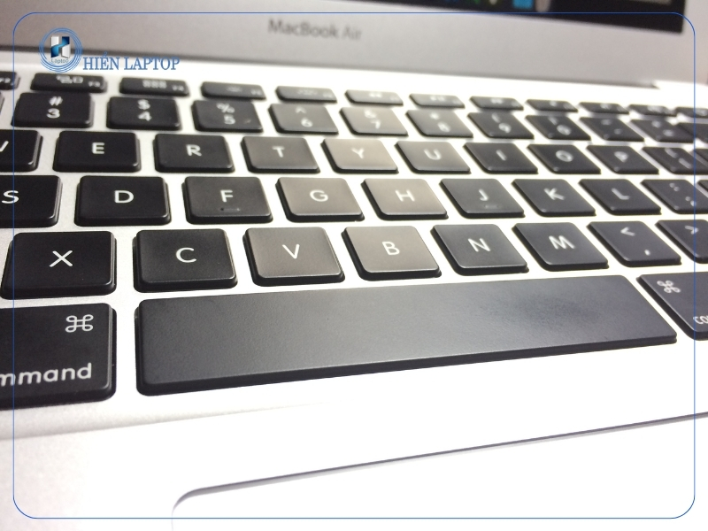 Cách khắc phục bàn phím MacBook bị bóng hiệu quả